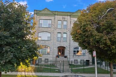 Main picture of 6128 S University Ave