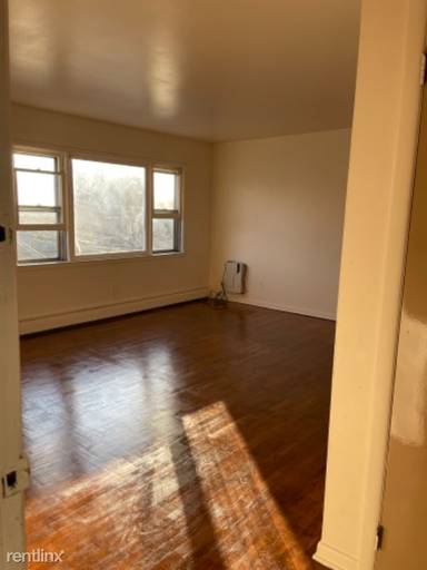 Main picture of 396 Ege Ave