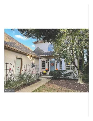 Main picture of 327 Overlook Ln