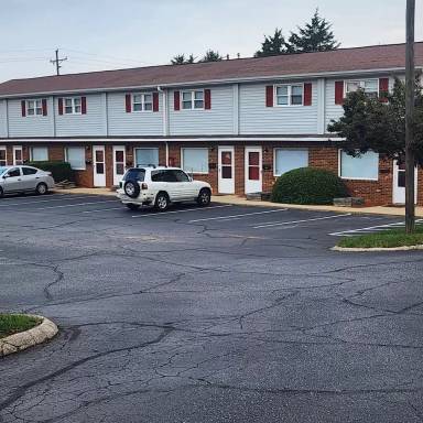 Main picture of 1027 Salisbury St