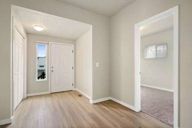Main picture of 2617 W Marine View Dr