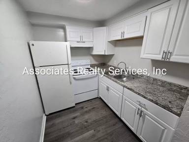 Main picture of 7001 SW 6th Pl