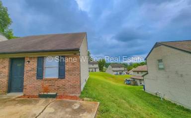 Main picture of 3319 Steeple Cir NE