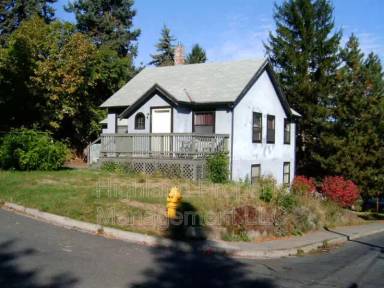 Main picture of 830 NE Michigan St