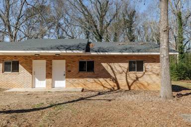 Main picture of 145 Sycamore Ln