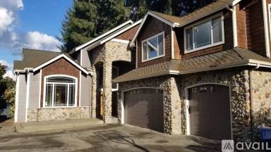 Main picture of 17102 185th Ave NE