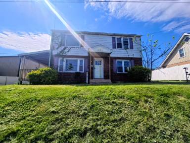 Main picture of 210 E Emmaus Ave