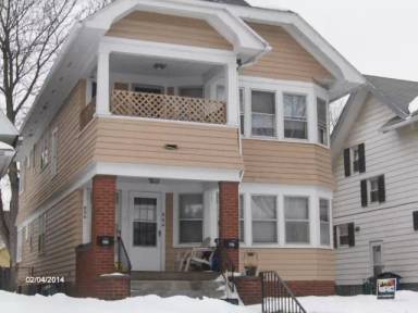 Main picture of 806 Hampton Ave