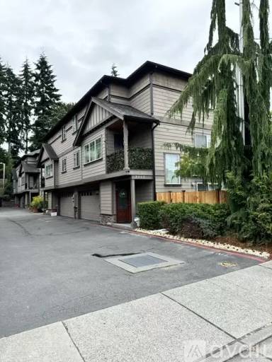 Main picture of 7117 Rainier Dr