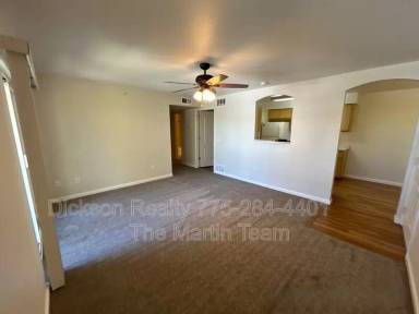 Main picture of Silver Creek Condos