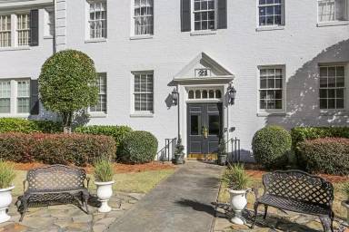 Main picture of 21 Peachtree Memorial Dr NW