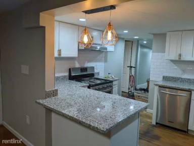 Main picture of 49 Hastings St