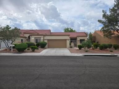 Main picture of 2729 Showcase Dr