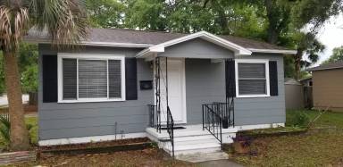 Main picture of 6600 Dartmouth Ave N