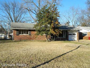 Main picture of 825 Marias Dr