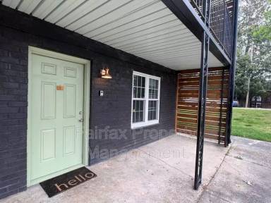 Main picture of 1011 Burke St