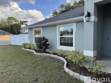 Main picture of 3038 NE 24th Pl