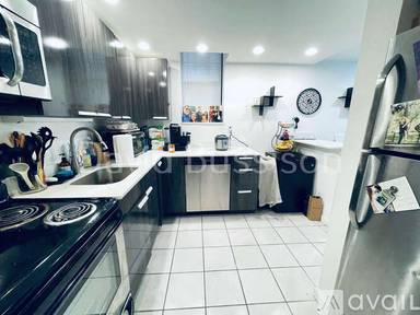 Main picture of 105 Queensberry St