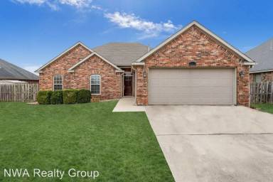 Main picture of 6208 S 36th St