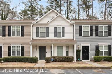 Main picture of 1752 Devon Dr SW