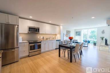 Main picture of 101 Hillside Ave