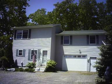 Main picture of 34 Beachcroft Rd