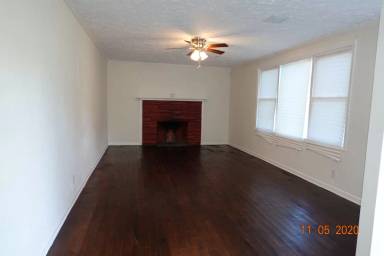 Main picture of 5927 Orcutt Ave