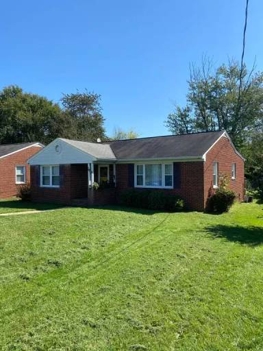 Main picture of 2407 Lafayette Blvd