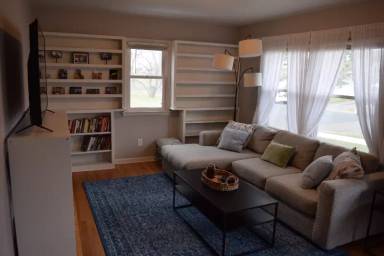 Main picture of 4265 Regent Ave N