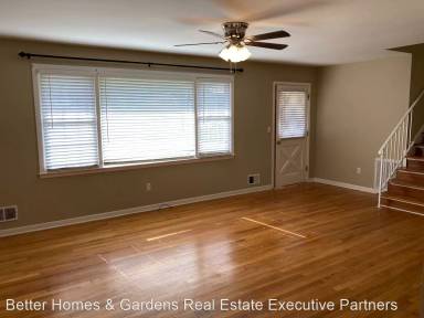 Main picture of 1135 Eisenhower Ct N