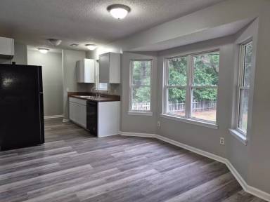 Main picture of 62 Oakwater Dr