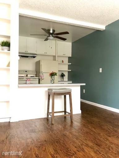 Main picture of Vista Capri Apartments