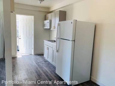 Main picture of 430 NW 7th St