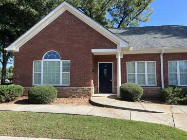Main picture of 3001 Monroe Hwy