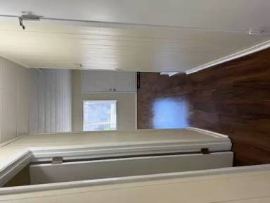 Main picture of 2055 Washington Ave - FL - 5