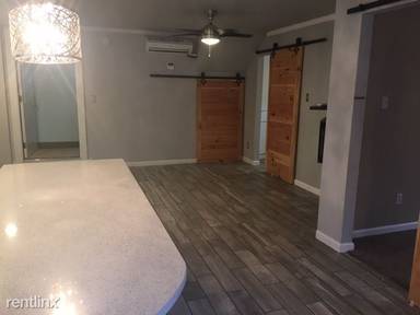 Main picture of 1910 Juniper Ln