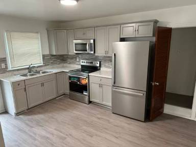 Main picture of 409 Park Ave