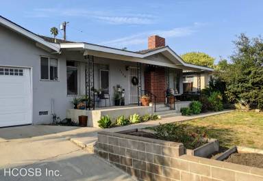 Main picture of 1120 Cliff Dr