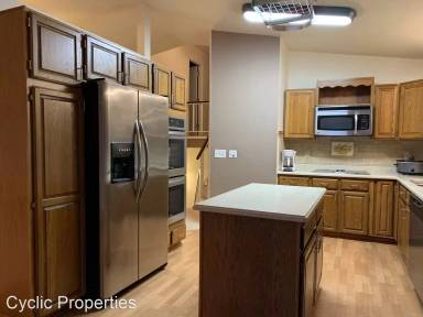 Main picture of 105 Cary Ave