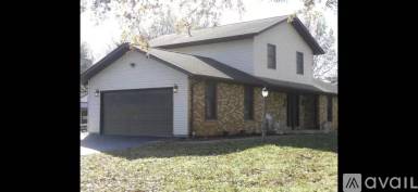 Main picture of 706 S Brentmoor Dr