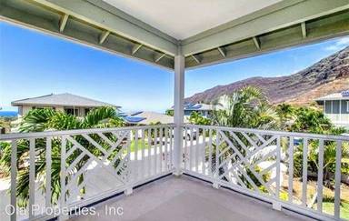 Main picture of 84-575 Kili Dr