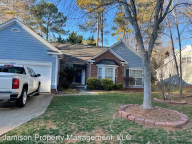 Main picture of 7128 Scuppernong Ct