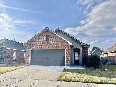 Main picture of 954 Deer Pass Dr