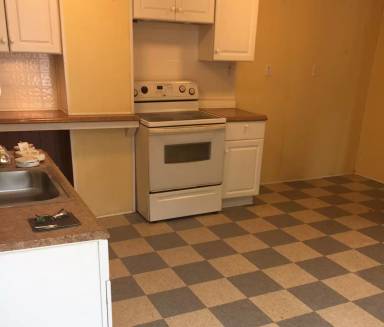 Main picture of 66 Maple St