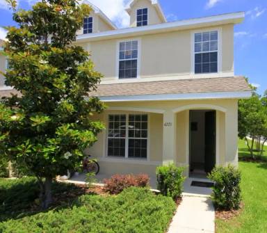 Main picture of 4721 67th Ave N