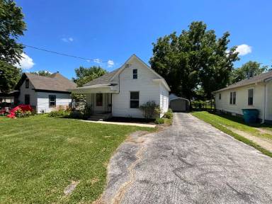Main picture of 1700 W Atlantic St