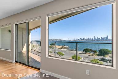 Main picture of 1301 Harbor Ave SW