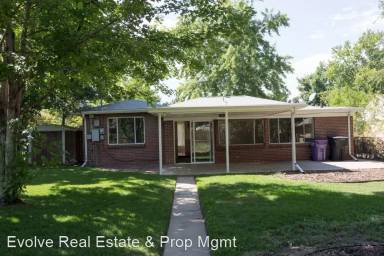 Main picture of 350 S Krameria St