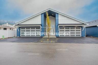 Main picture of 610 S Crescent Ln