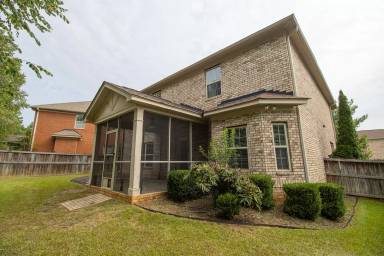 Main picture of 342 Woodmill Cir